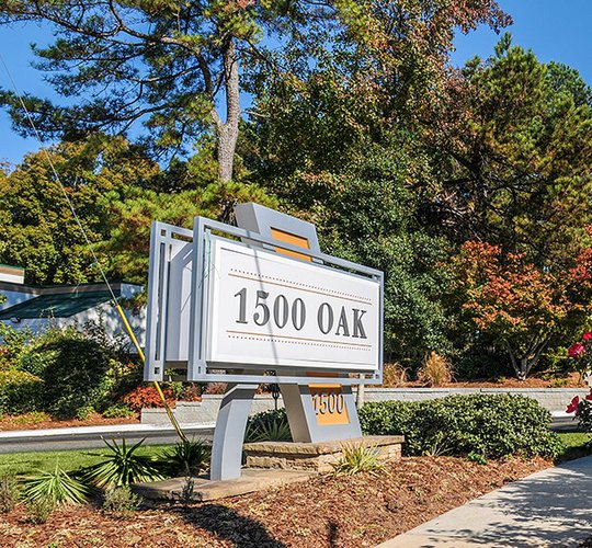 Strategic Management Partners
1500 Oak Apartments